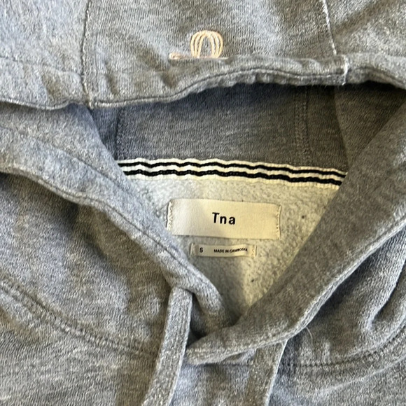 TNA Baltic Hoodie - Picture 2 of 6